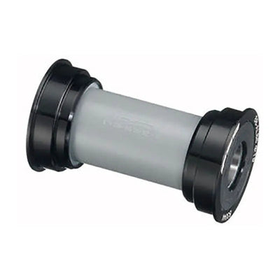704816
